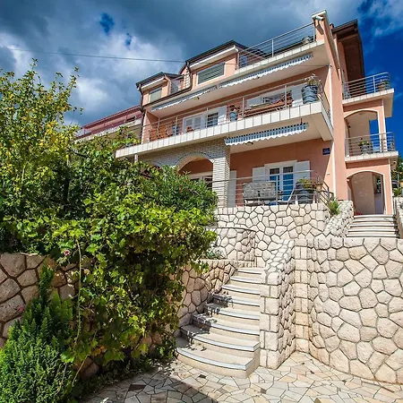 18 * Crikvenica