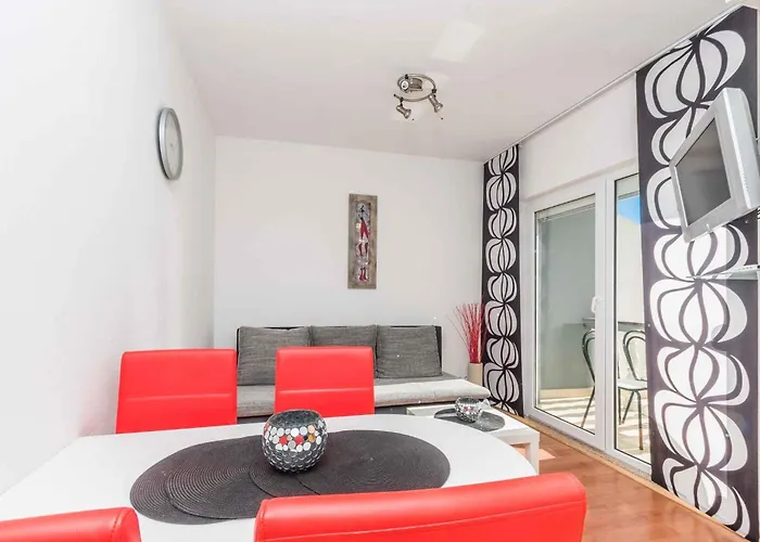 Apartament 18