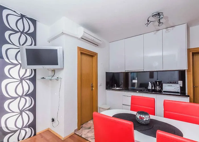 18 * Crikvenica
